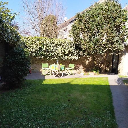 Le Nid D'Hirondelles Perthes-en-Gatinais Exterior foto