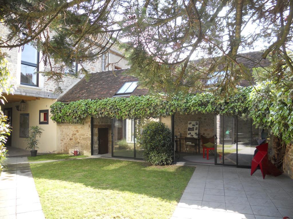 Le Nid D'Hirondelles Perthes-en-Gatinais Exterior foto